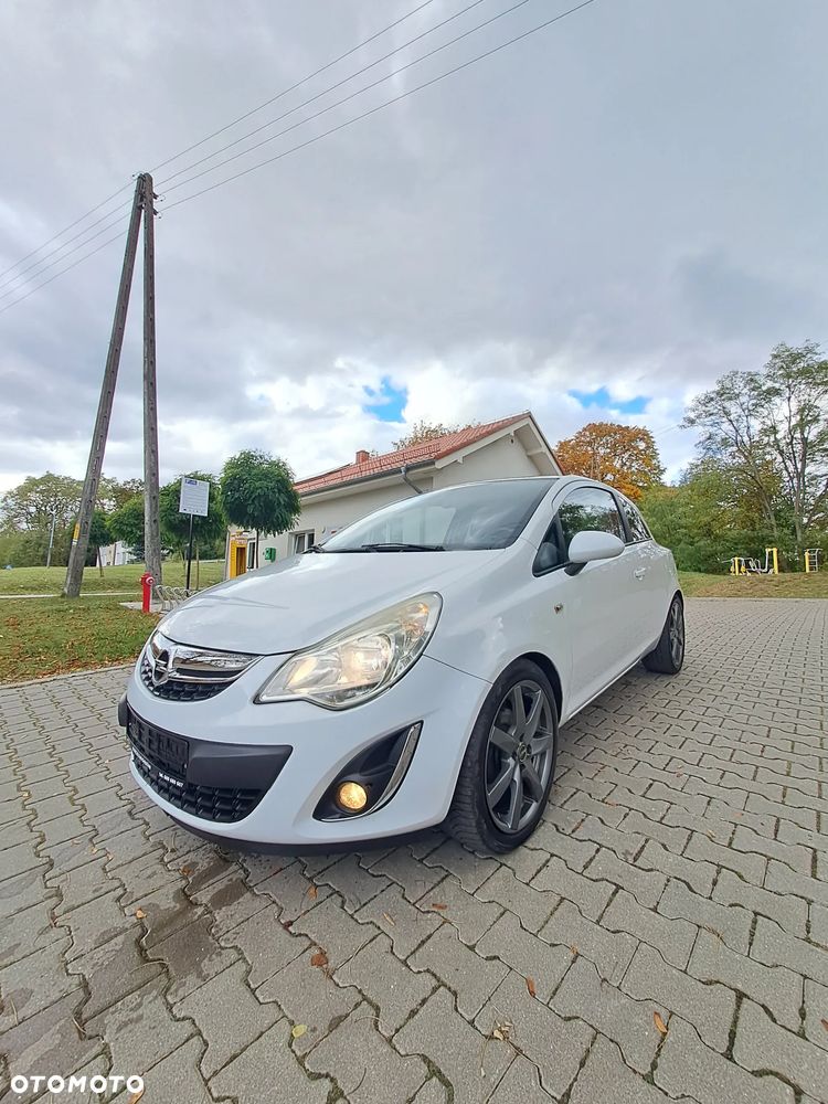 Opel Corsa 2011 photo 3