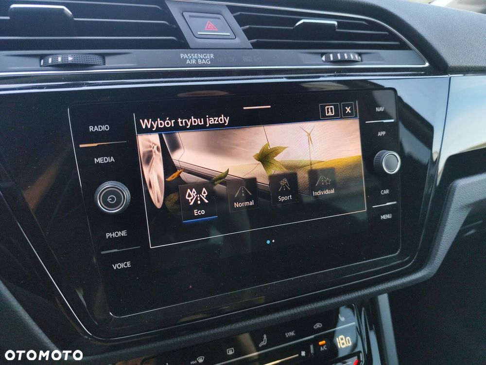 Volkswagen Touran 1.5 TSI EVO Highline DSG - 33
