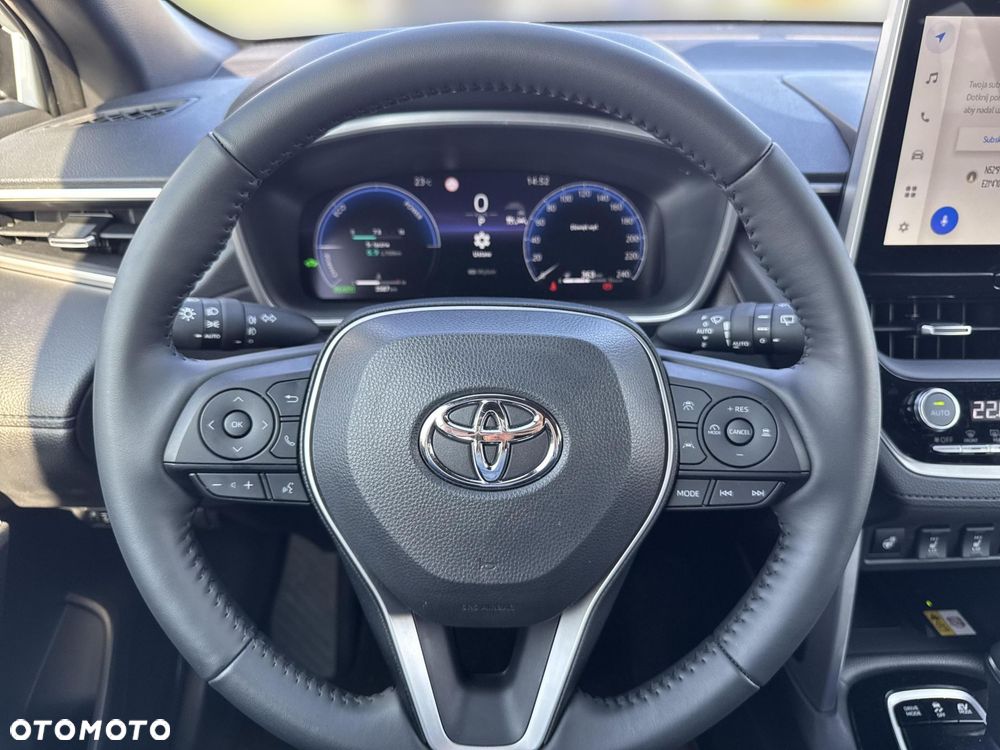 Toyota Corolla Cross - 16