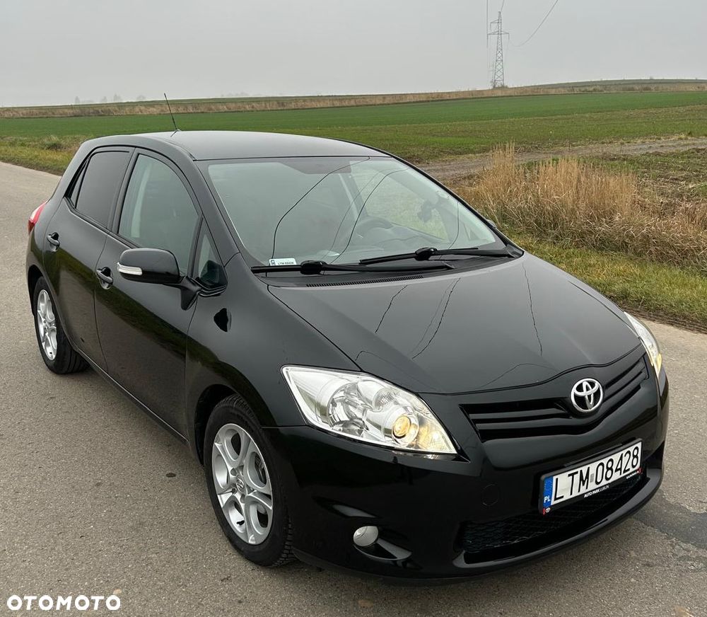 Toyota Auris 1.4 D-4D 2010 - 5