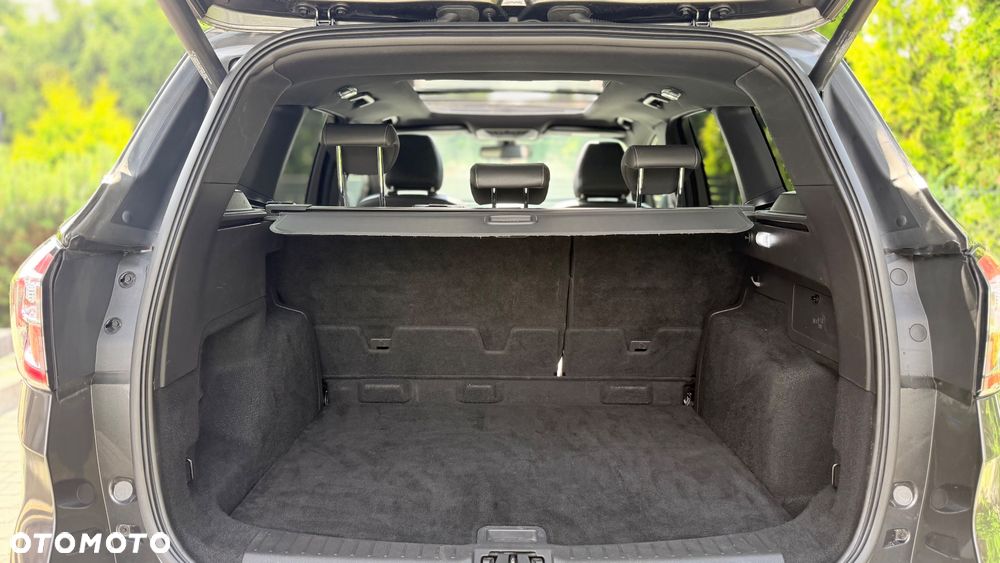 Ford Kuga 2.0 TDCi 4x4 ST-Line - 25