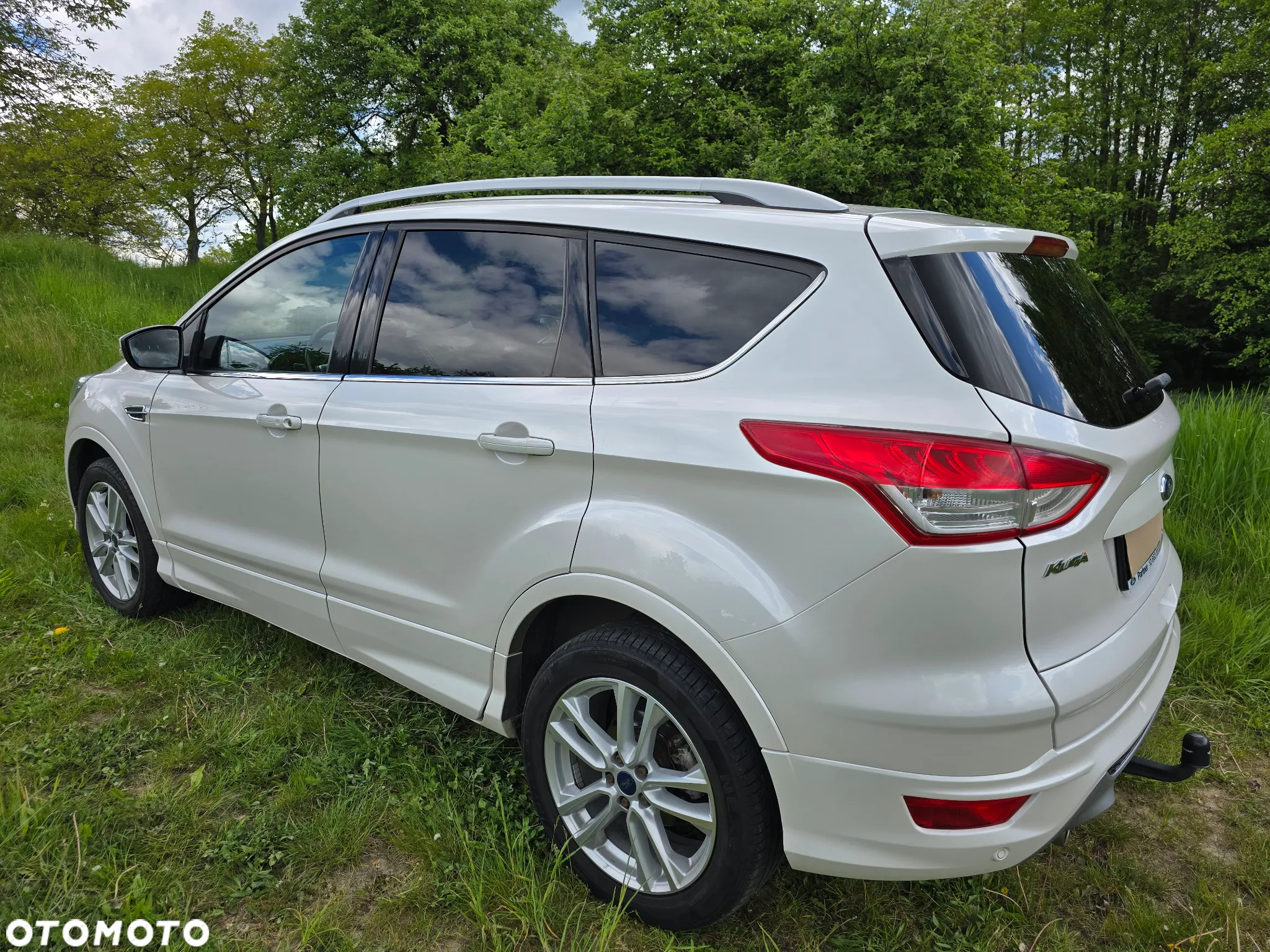 Ford Kuga 2.0 TDCi 4x4 Individual - 4
