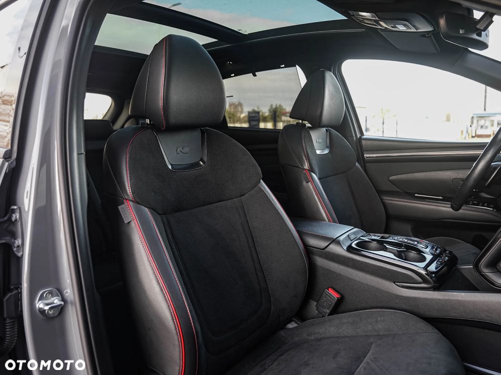 Hyundai Tucson 1.6 CRDi 48V-Hybrid 2WD DCT N Line - 23