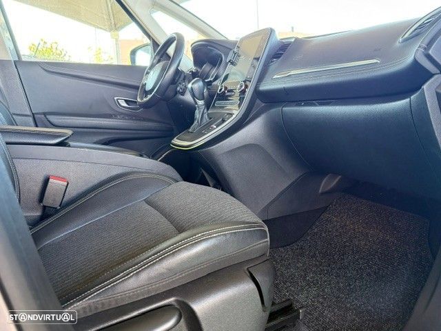 Renault Grand Scénic - 4