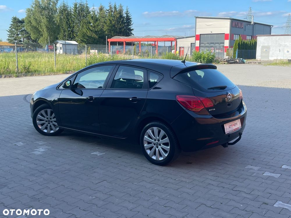 Opel Astra 1.6 Style - 19