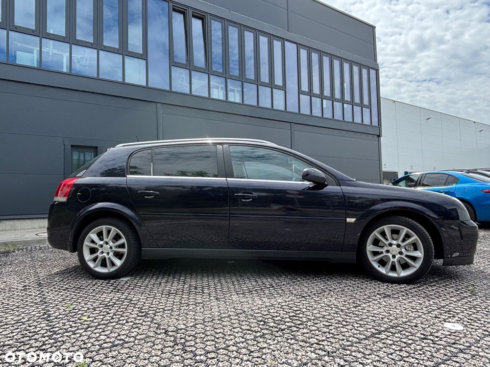 Opel Signum 2.2 - 4