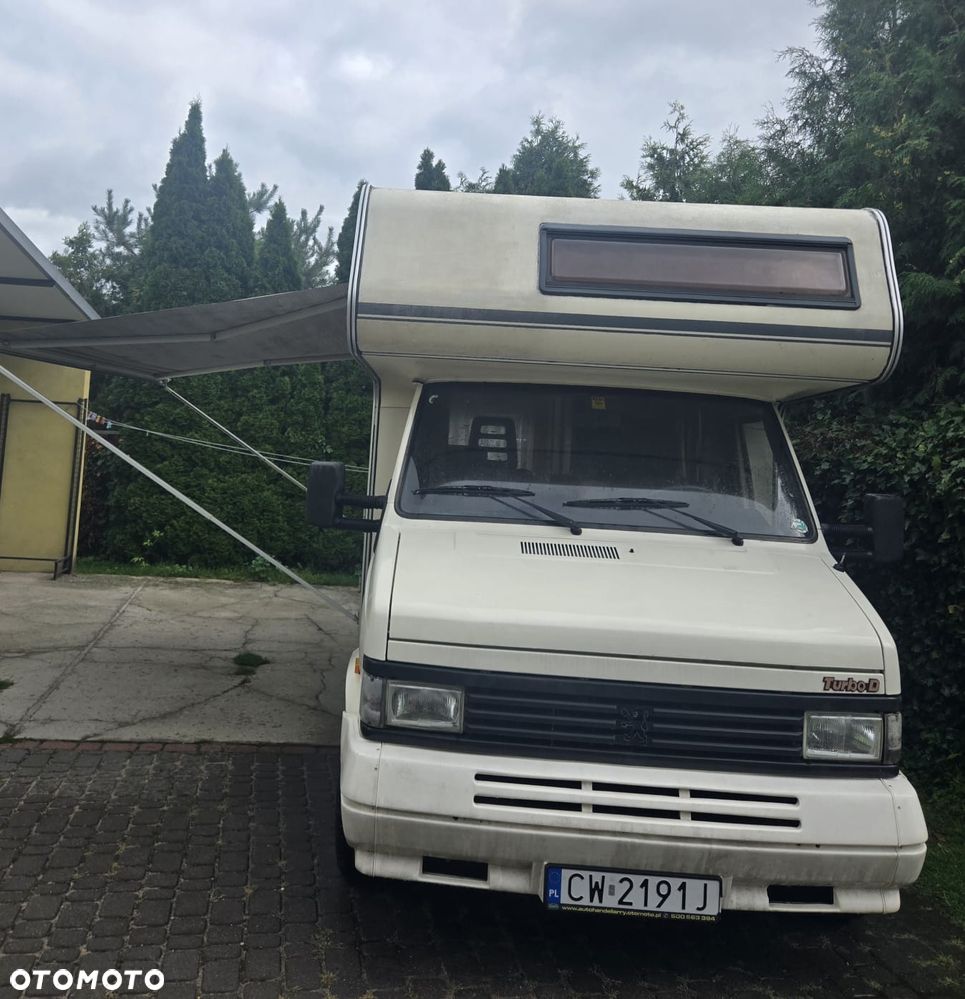 Peugeot J5 - 32