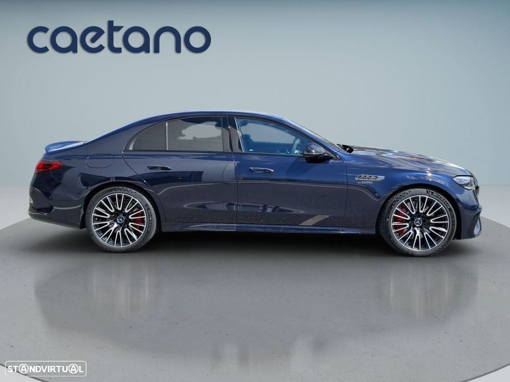 Mercedes-Benz E 53 AMG Hybrid 4Matic+ - 9