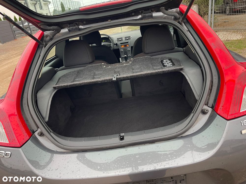 Volvo C30 1.6D DRIVe Momentum Start-Stop - 11