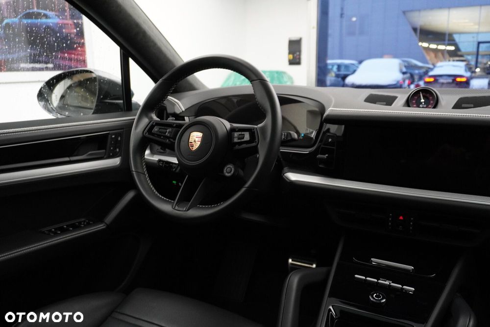 Porsche Cayenne - 32