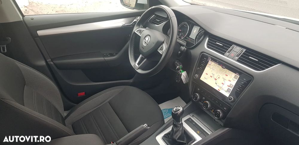 Skoda Octavia - 4