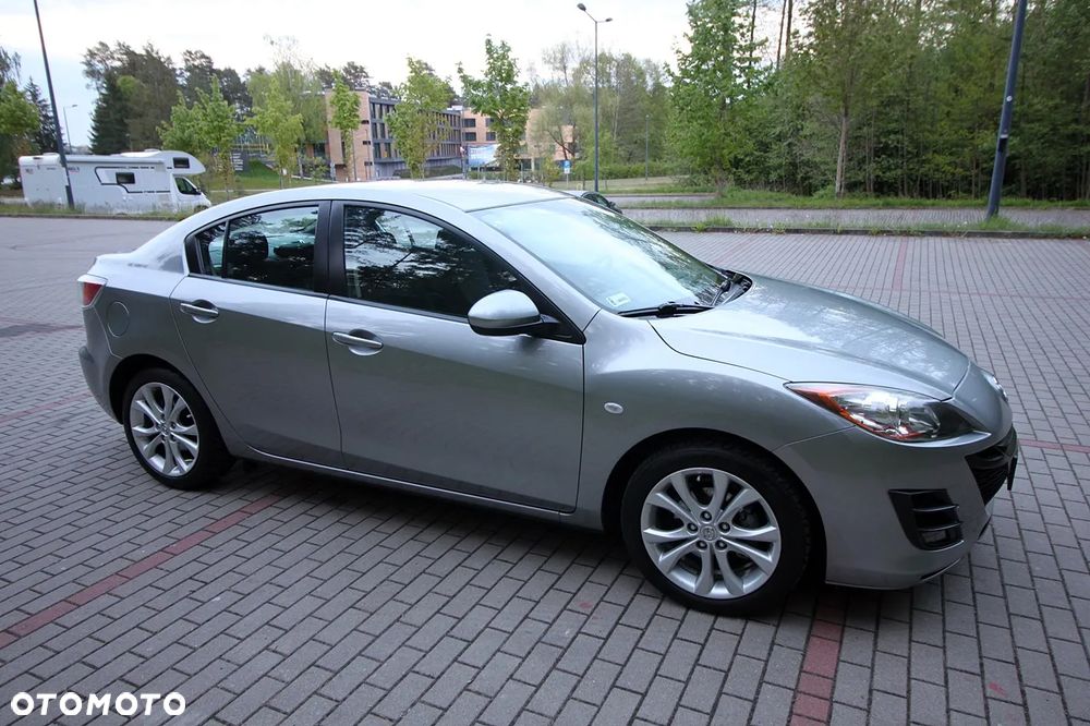 Mazda 3 1.6 Exclusive - 4