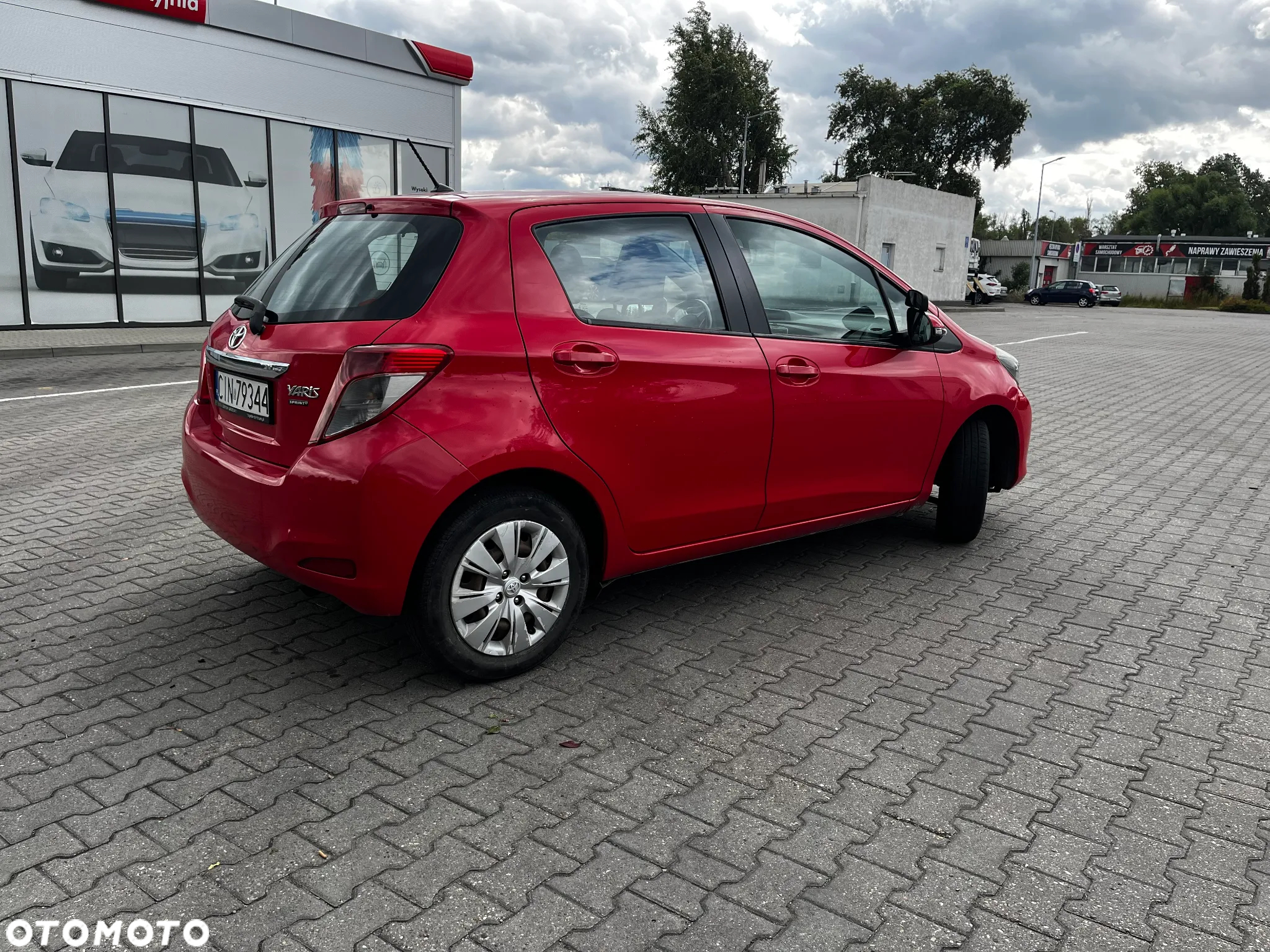 Toyota Yaris 1.0 Active - 2