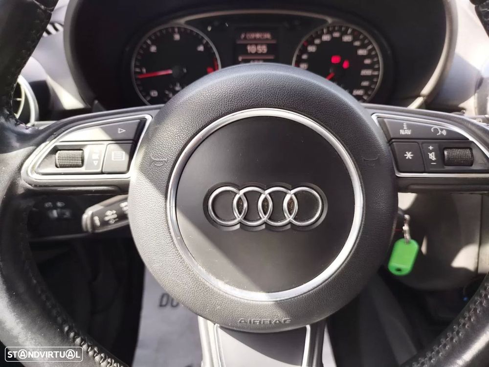 Audi A1 Sportback 1.6 TDI S-line - 6