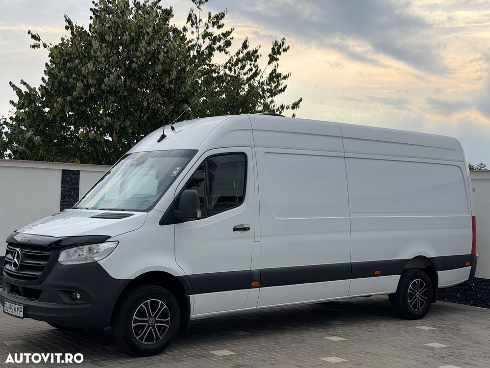 Mercedes-Benz Sprinter - 15