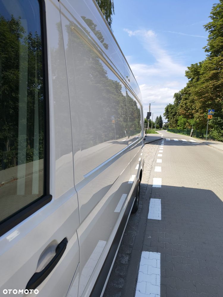 Volkswagen Crafter - 10