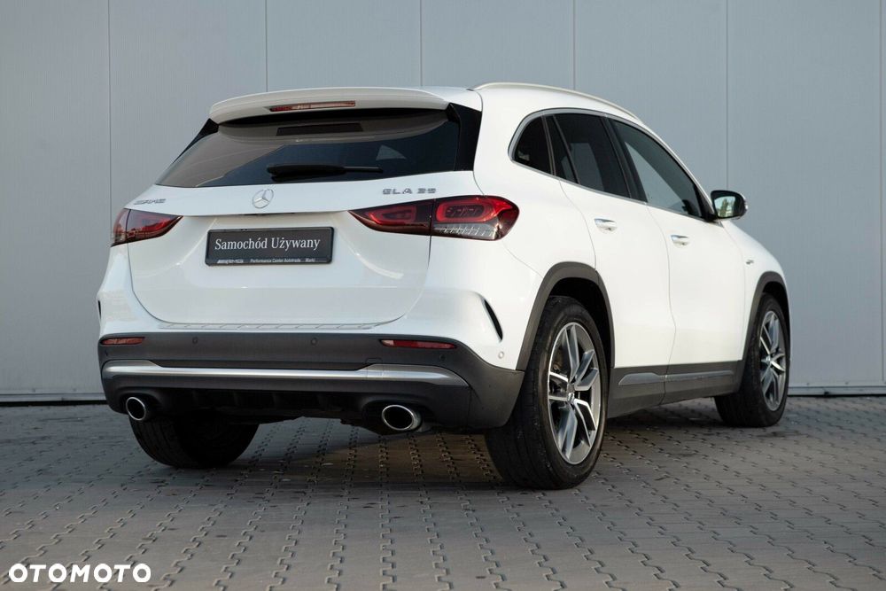 Mercedes-Benz GLA AMG 35 4-Matic - 9