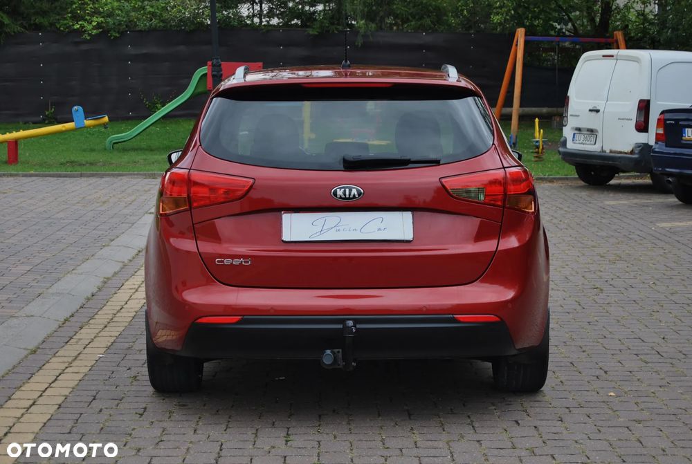 Kia Ceed 1.6 GDI DCT Vision - 20