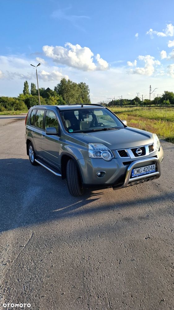 Nissan X-Trail 2.0 dCi 4x4 DPF SE - 6