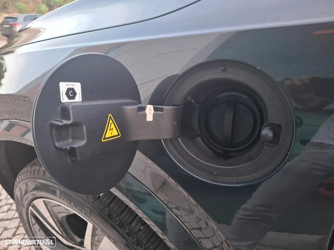 Volvo XC 90 2.0 T8 PHEV R-Design Expression AWD - 50