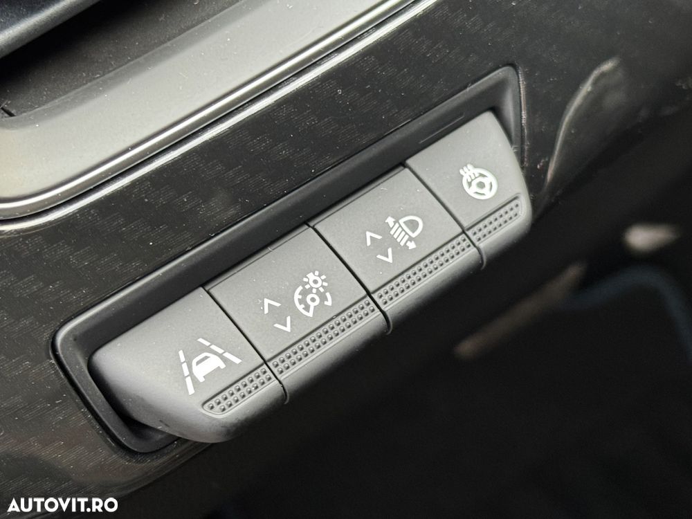 Renault Arkana E-TECH 145 R.S.LINE - 31