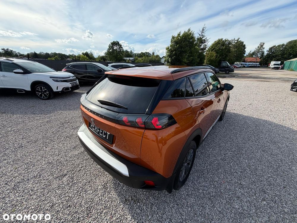 Peugeot 2008 BlueHDi 130 EAT8 Allure Pack - 38