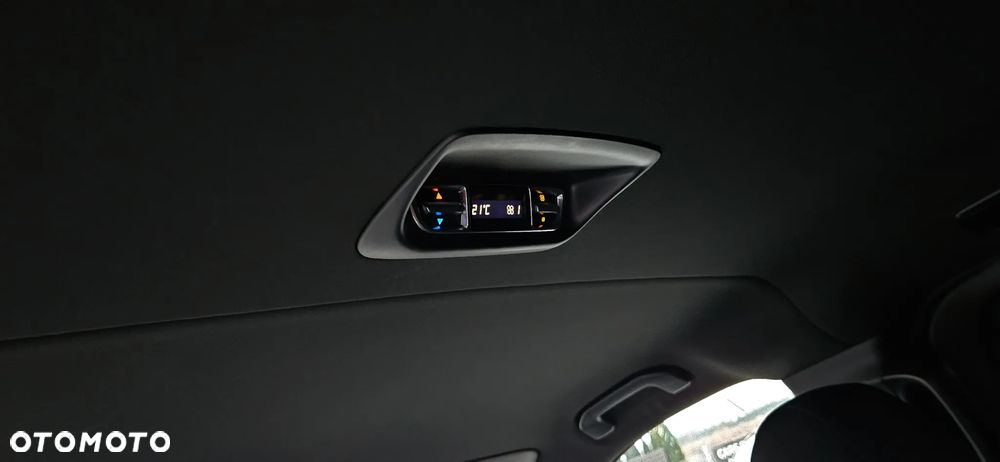 Mercedes-Benz Klasa V 250 d 9G-Tronic - 28