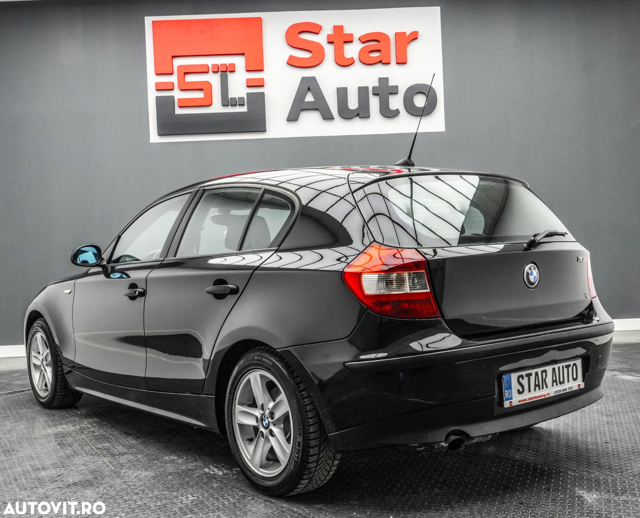 BMW Seria 1 116i - 4