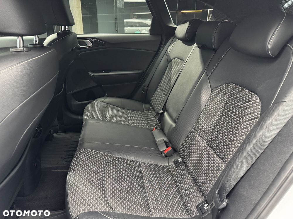 Kia Ceed 1.5 T-GDI L DCT - 15
