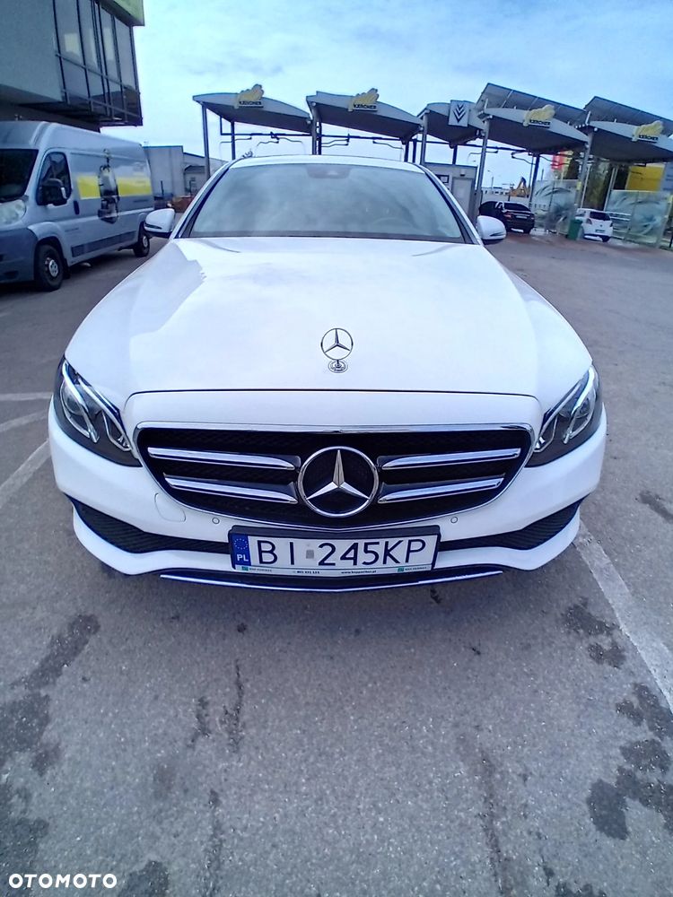 Mercedes-Benz Klasa E 200 d 9G-TRONIC - 5