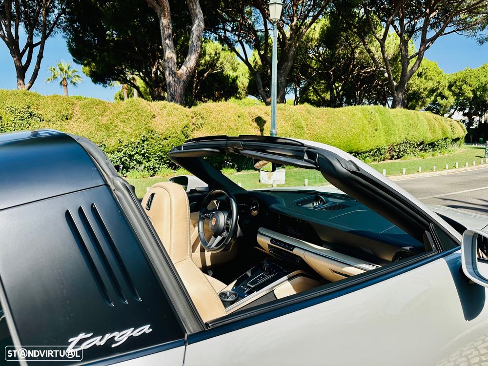 Porsche 911 (992) Targa 4S PDK - 24