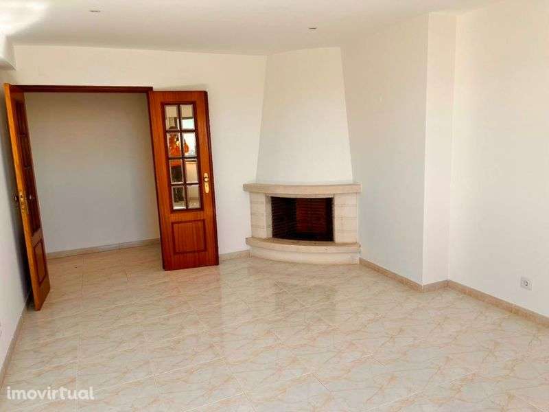 T2 Renovado | Vista Mar & Golfe  | 9.º Andar | Junto ao Taguspark - Grande imagem: 3/12