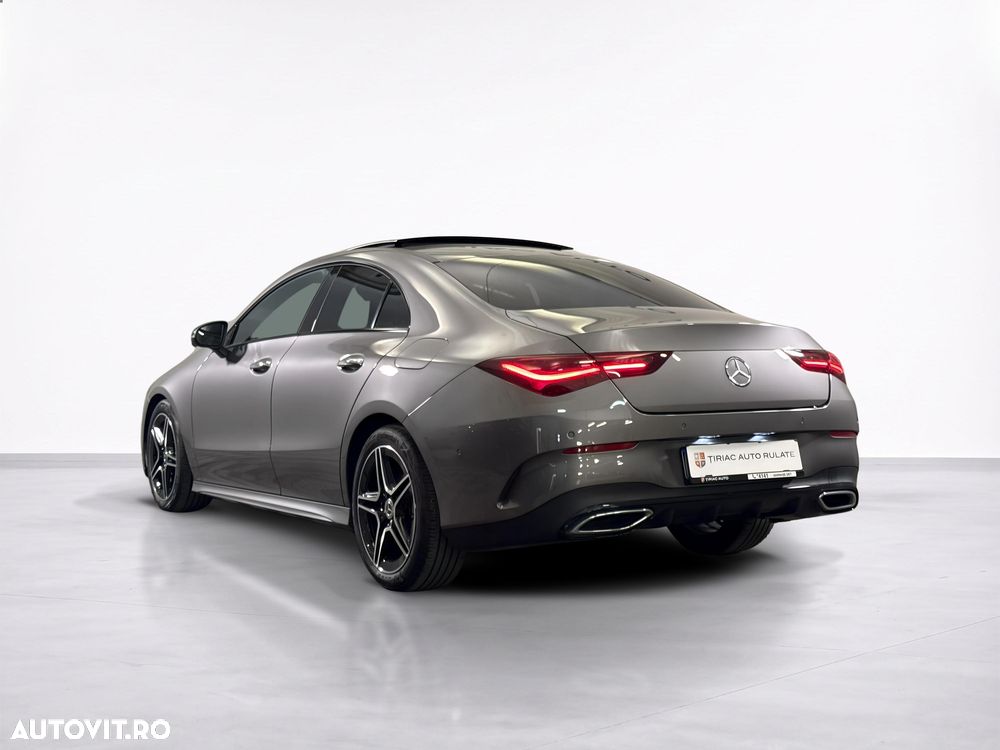 Mercedes-Benz CLA 220 - 4