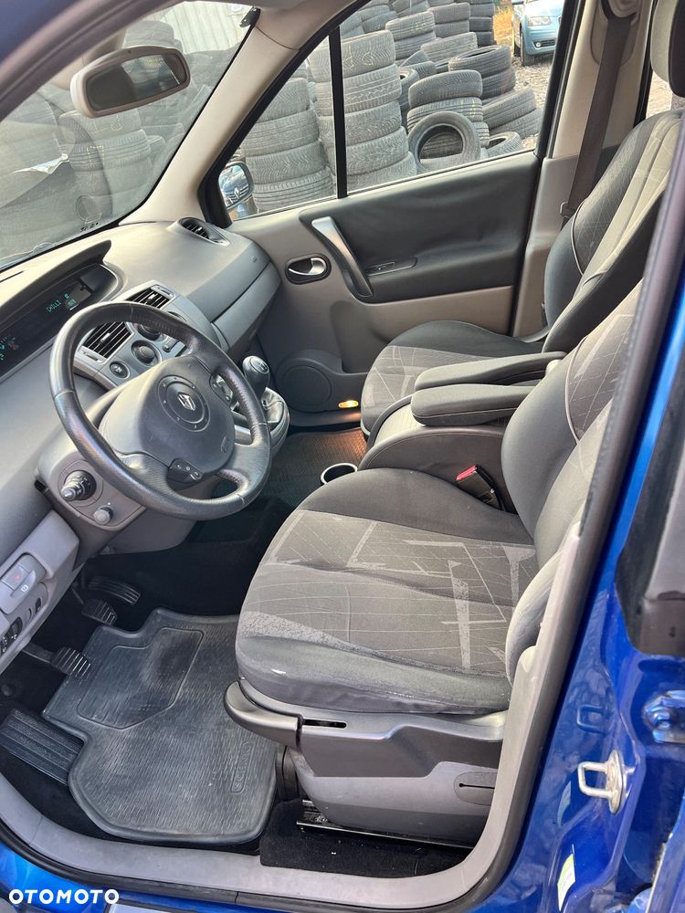 Renault Scenic 1.5 dCi Dynamique - 10