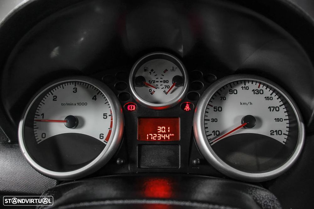 Peugeot 207 1.4 HDi Trendy - 31