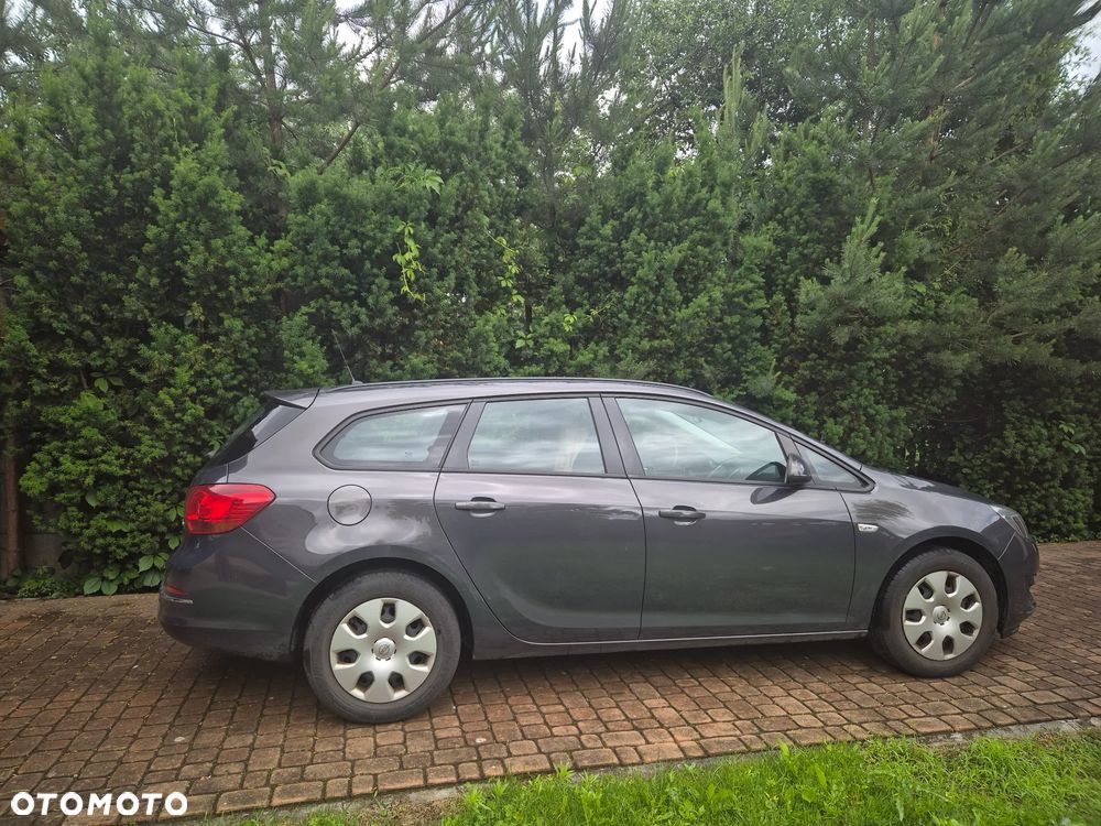 Opel Astra - 1