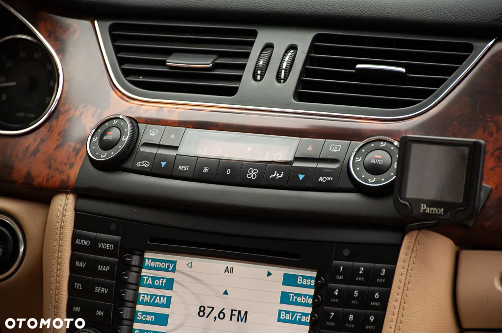 Mercedes-Benz CLS 350 - 27