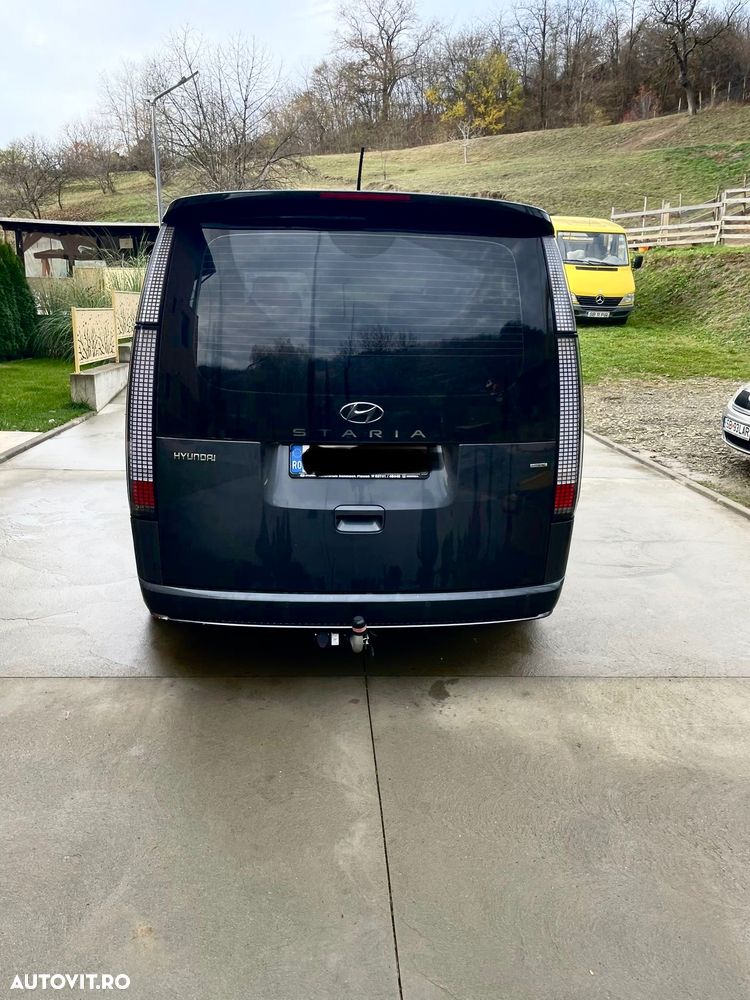 Hyundai Staria 2.2 CRDi Allrad Signature - 13