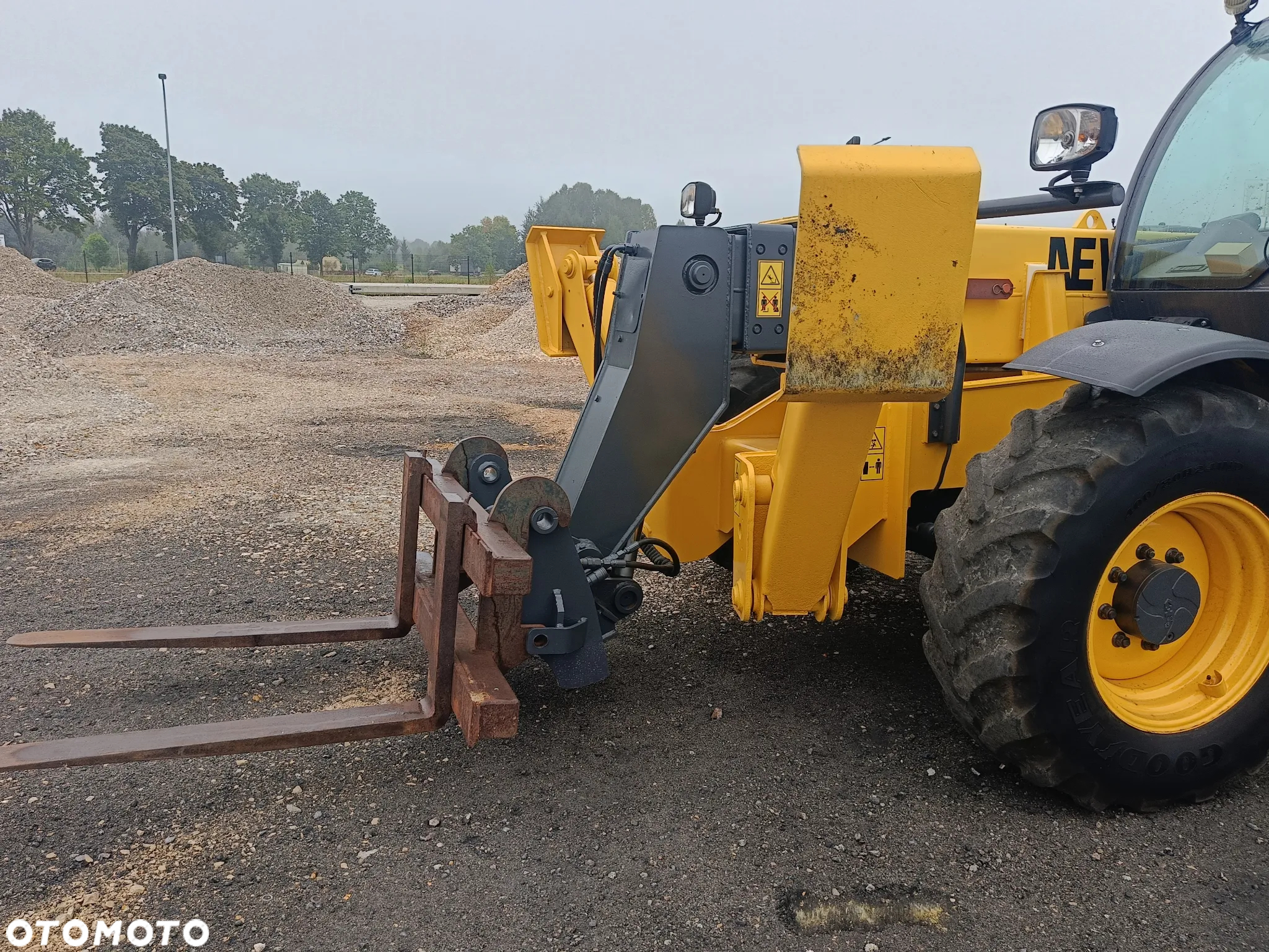 New Holland LM 1340 - 21