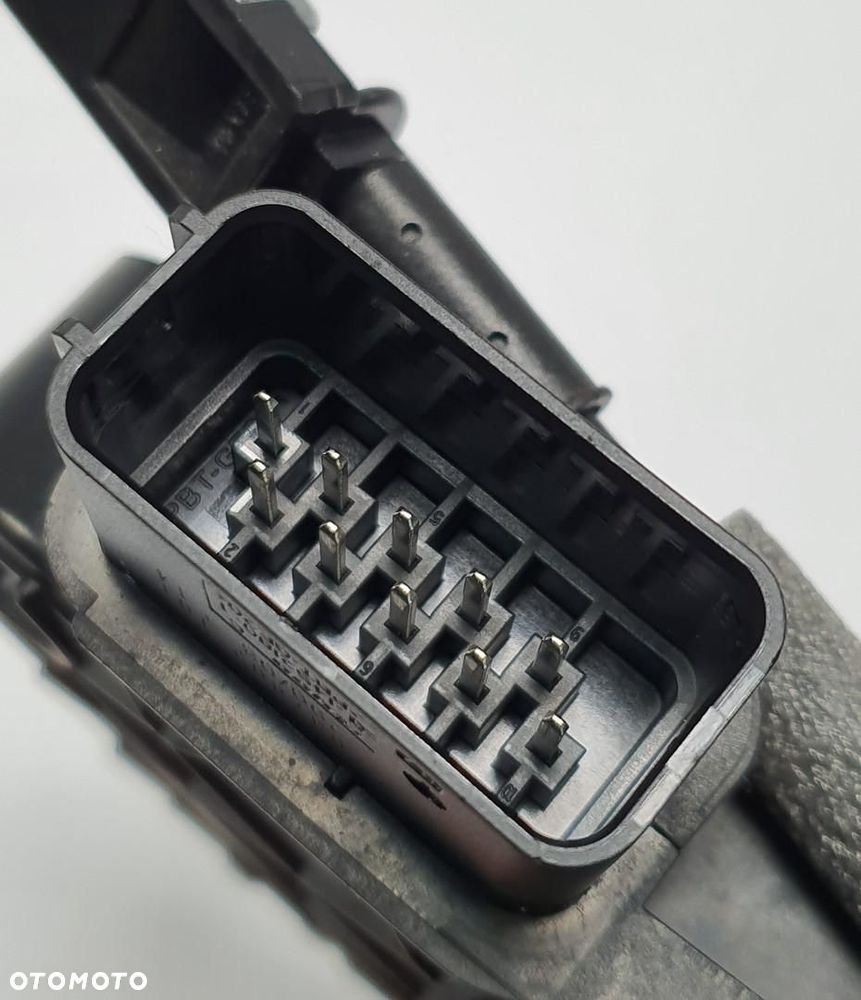 ZAMEK DRZWI LEWY PRZÓD VOLVO V70 III 31253673 EUROPA - 3