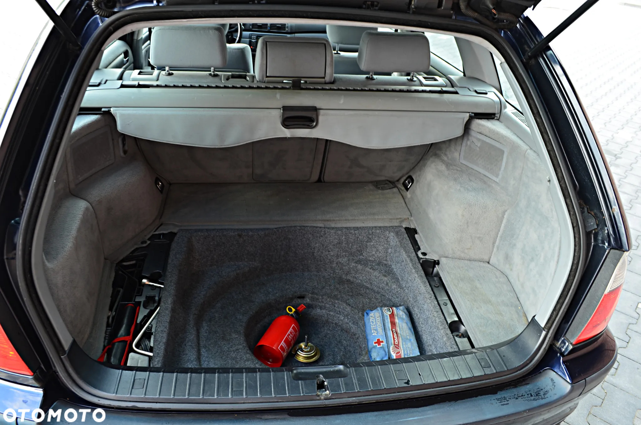 BMW Seria 3 320d Touring - 8