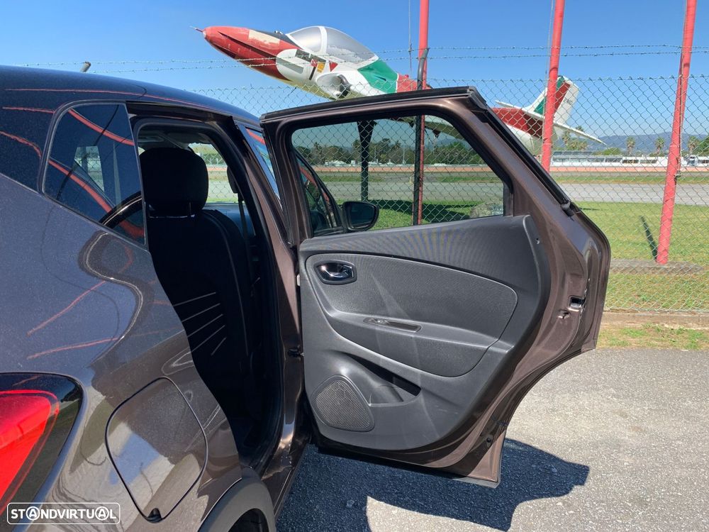 Renault Captur 1.5 dCi Exclusive - 44