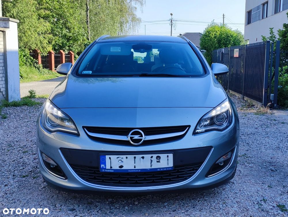 Opel Astra 1.6 CDTI Cosmo - 2