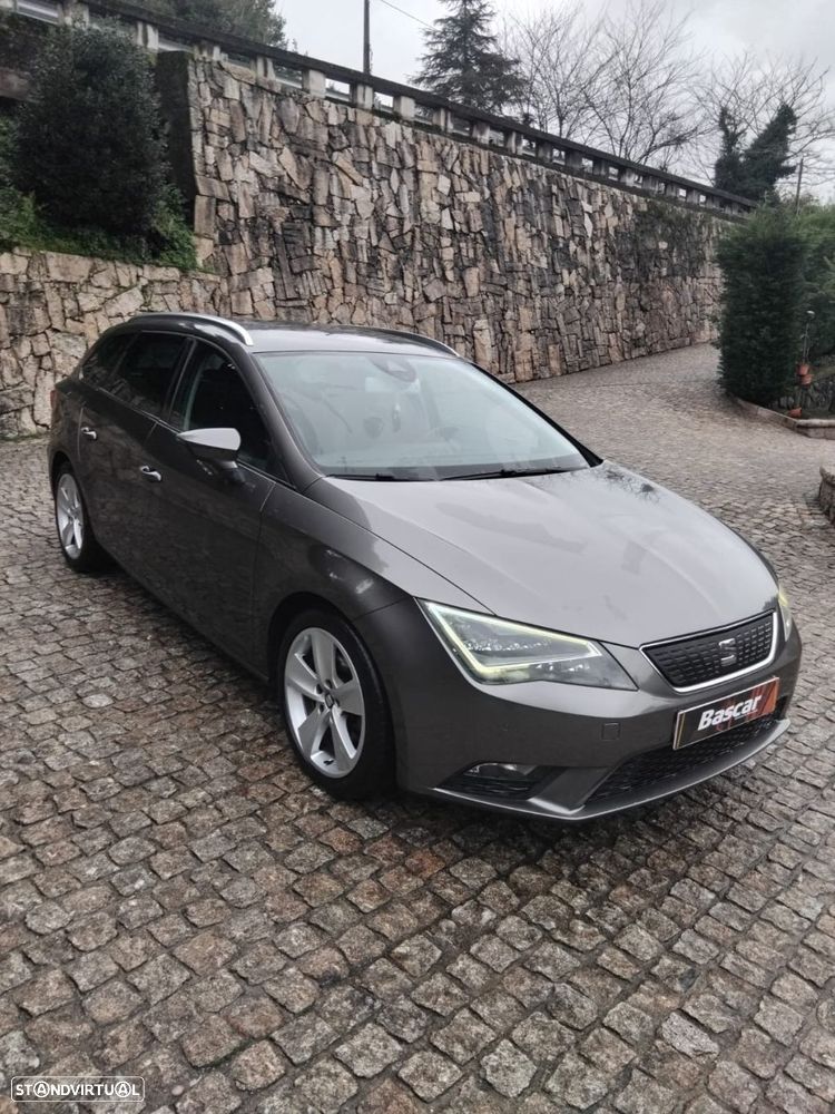 SEAT Leon ST 1.6 TDI S&S Style - 3