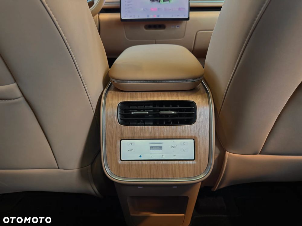 Exlantix ET 100kWh Premium AWD - 30