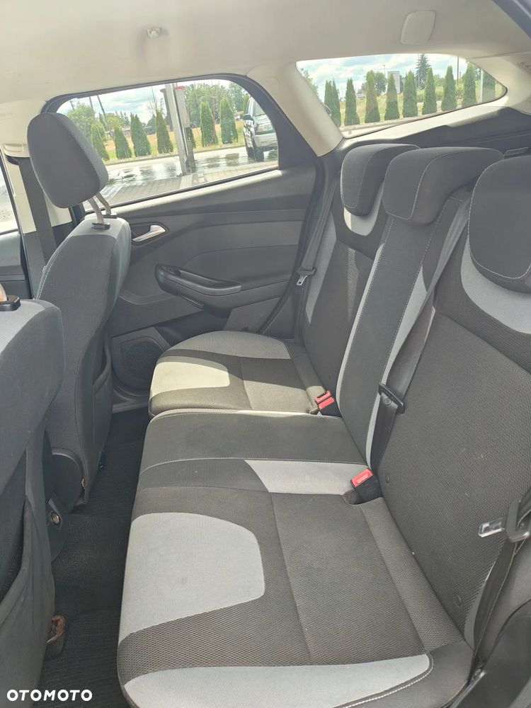 Ford Focus 1.6 TDCi DPF Champions Edition - 11