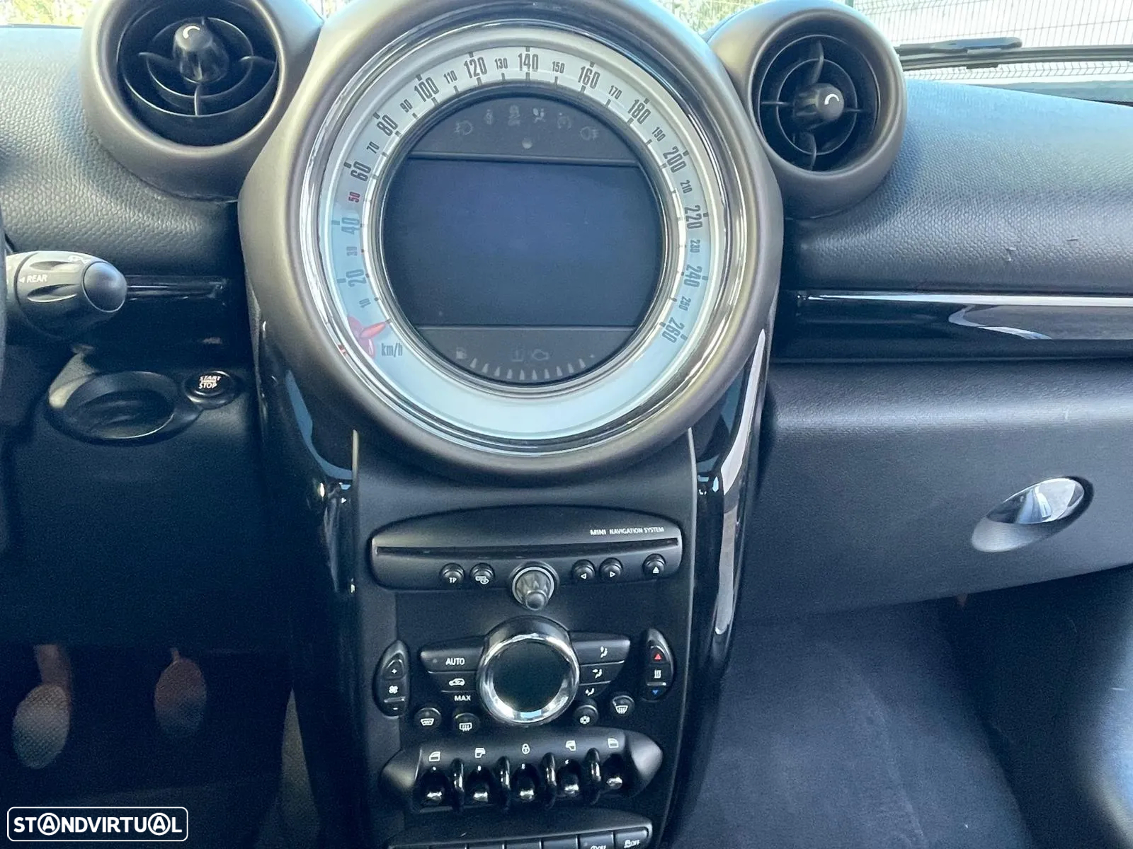MINI Countryman Cooper D All4 Park Lane Chili - 18