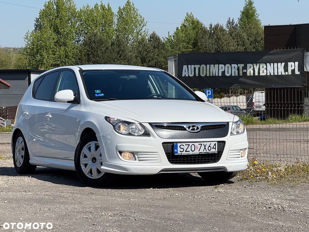 Hyundai i30 1.6 Classic + - 1