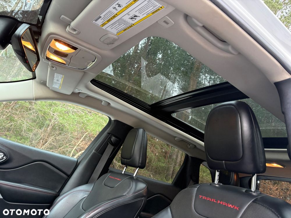 Jeep Cherokee 3.2 V6 Pentastar Active Drive Lock Autom Trailhawk - 12