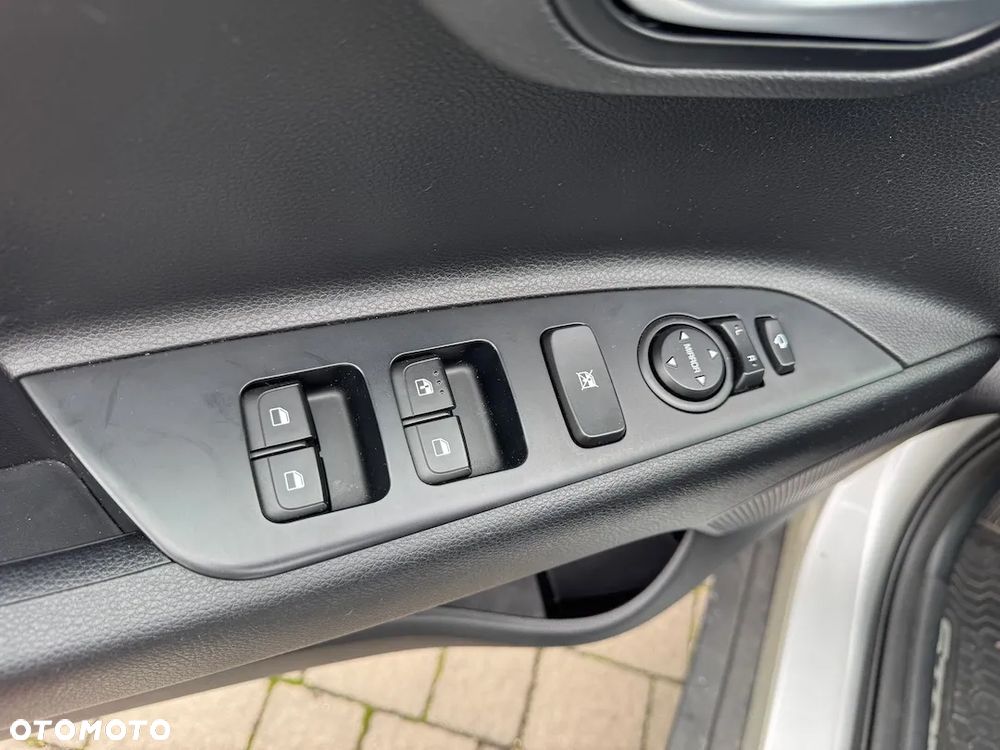 Kia Stonic 1.4 Edition 7 - 11